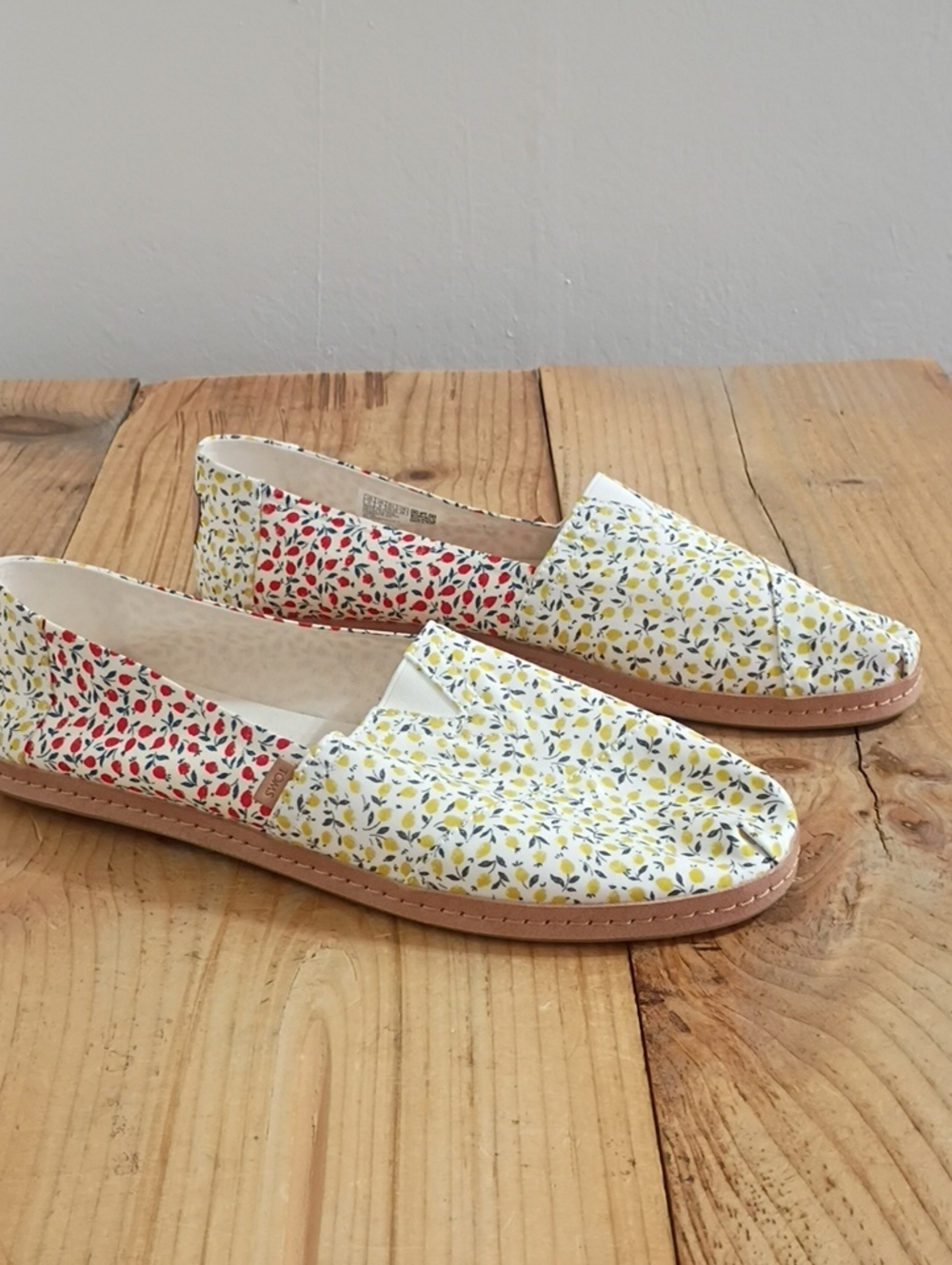 Toms Yellow & Red Floral Slip On Shoes Women's Size 11 NEW